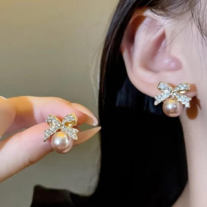 Bow & pearl stud earrings